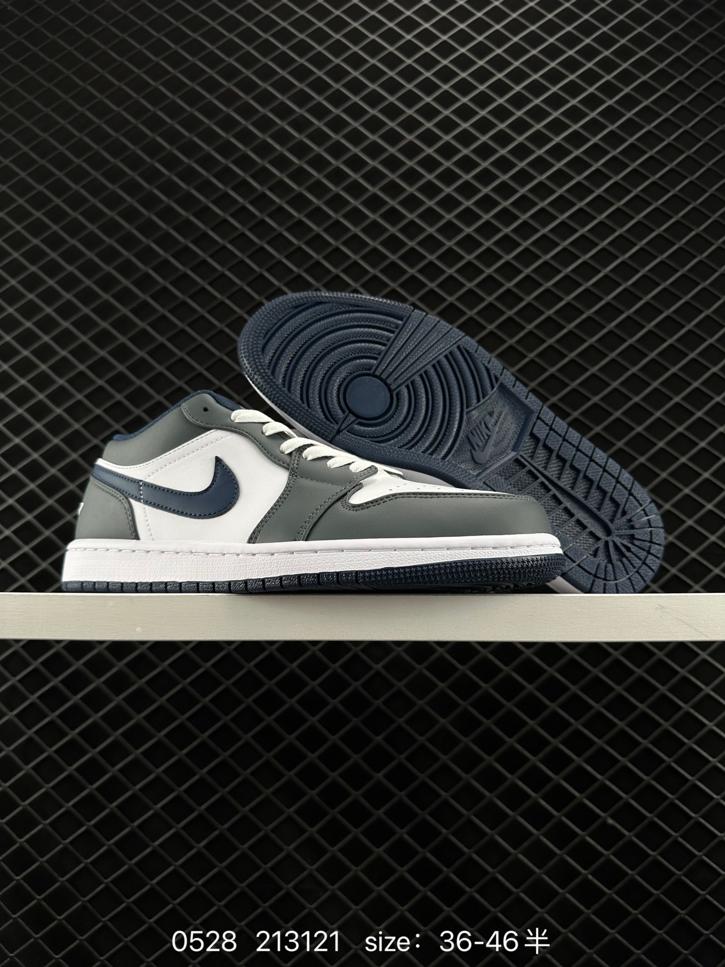 Air Jordan 1 Low AJ1